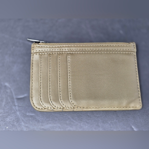 Lulu Lemon Atheltica City Street Card Wallet - Picture 2 of 7